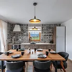 Domacija Vrski Apartment *
